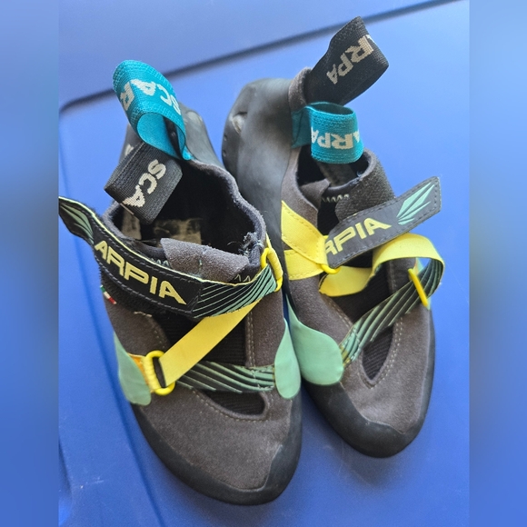 Scarpa Arpia Climbing Shoes US6 - Picture 2 of 3